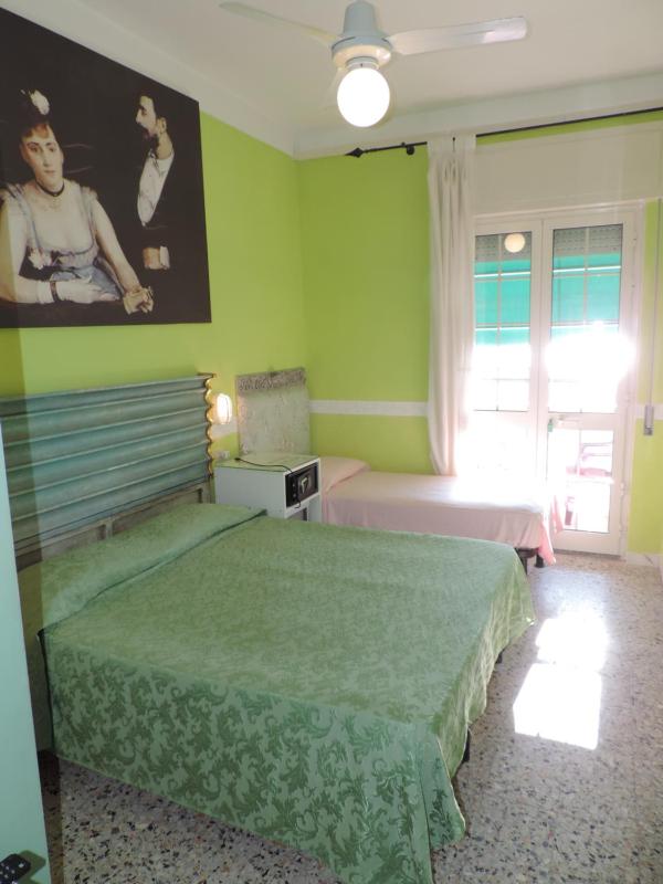 Triple Room image 1