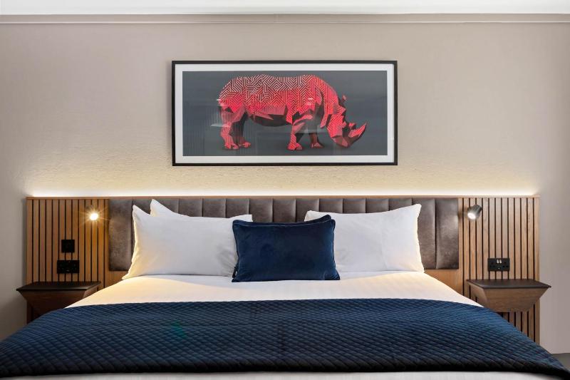 Double Room image 1