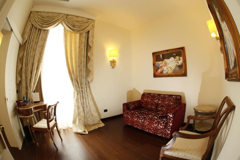 Suite (2 Adults) image 3