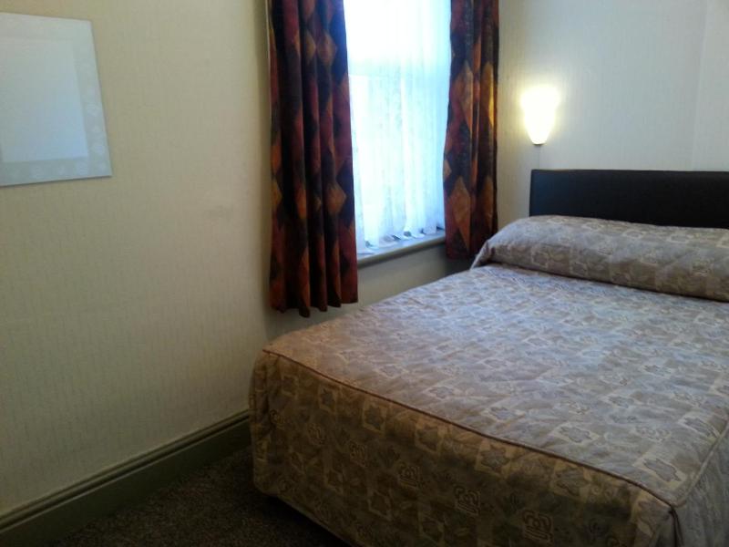 Two-Bedroom Apartment / First floor image 1