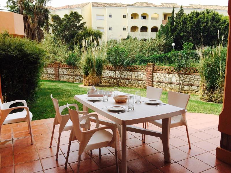 Two-Bedroom Apartment with Garden View image 1