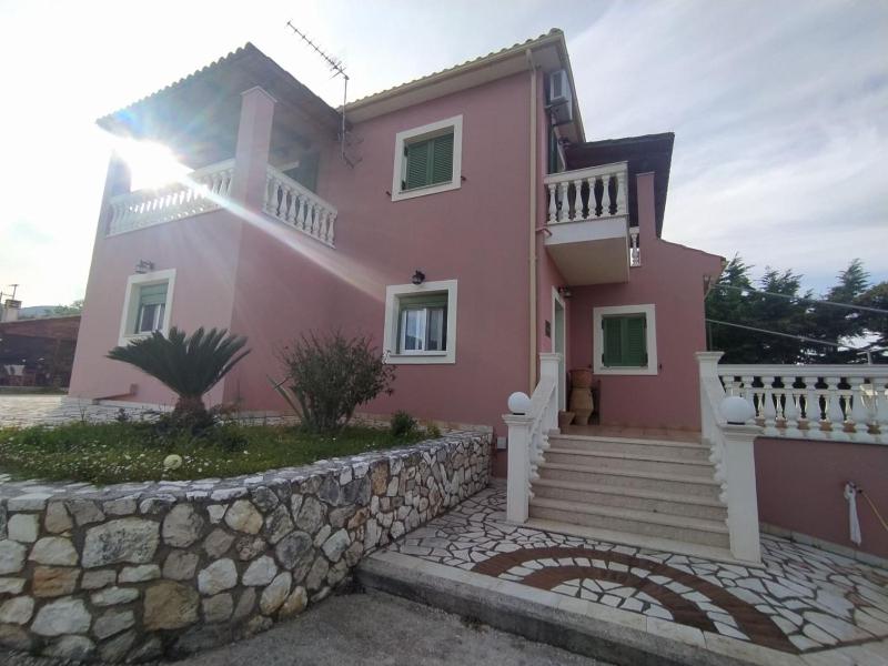 Villa With Garden View (No pool) image 3