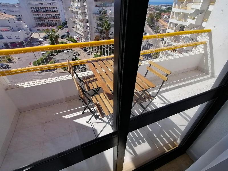 Go4Portugal - Dinis - Luxe Condo with Pool Airco Seaview with two Balcony - image 25