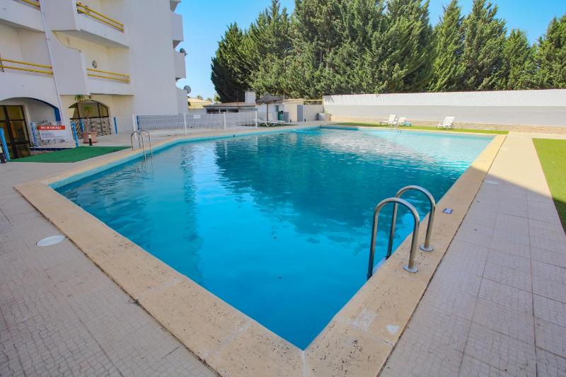 Go4Portugal - Dinis - Luxe Condo with Pool Airco Seaview with two Balcony - image 35