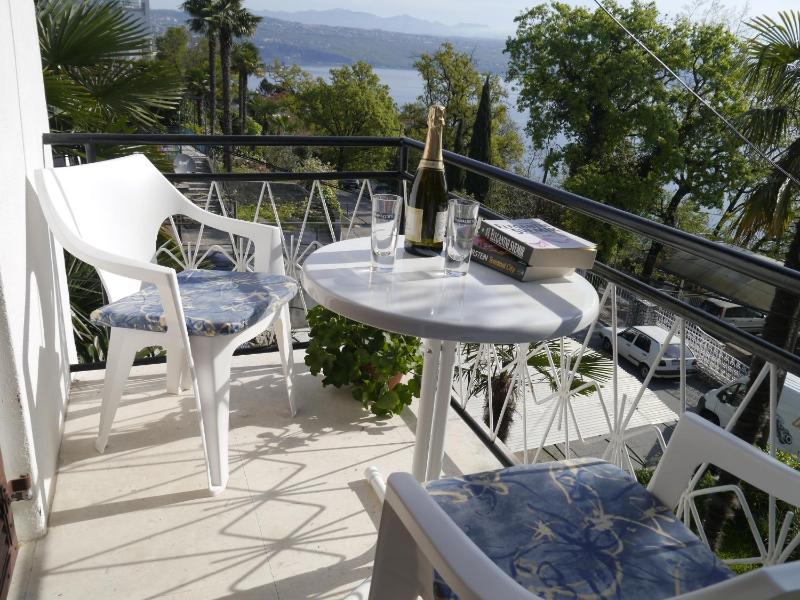 Apartment Romana - image 27