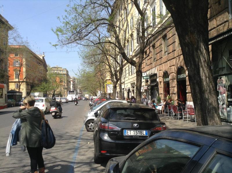 Two-Bedroom House image 3