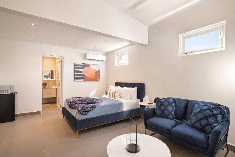 Superior Suite image 4