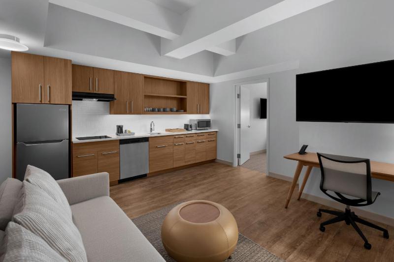 Element by Marriott San Antonio Riverwalk - image 7