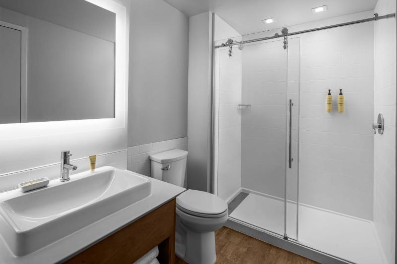 Element by Marriott San Antonio Riverwalk - image 15