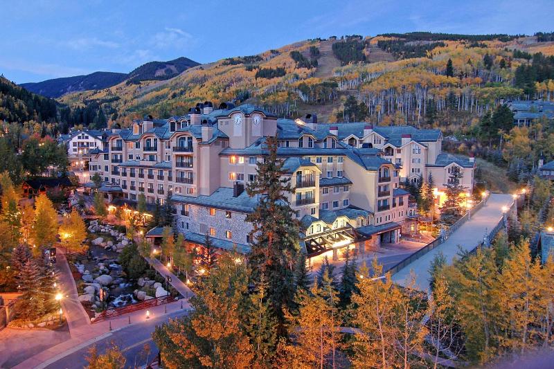 Beaver Creek Lodge Autograph Collection - image 1
