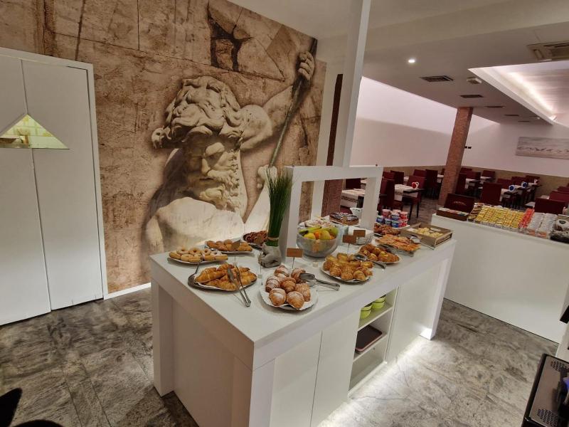 Hotel Ragno D'Oro - image 15