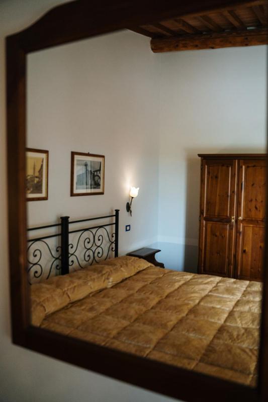 Deluxe Double Room image 1