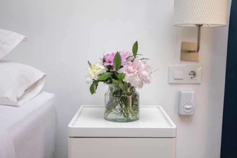Double Room with Private External Bathroom image 3