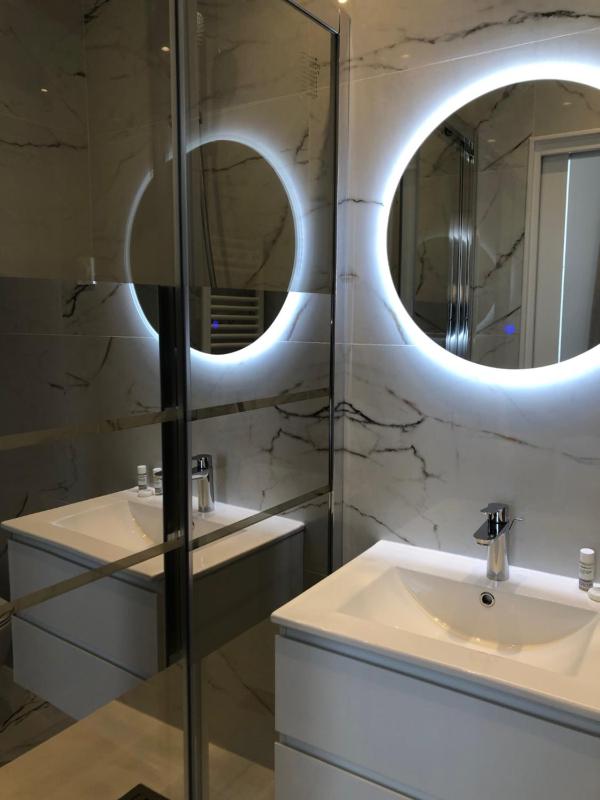 Small Double Room with Sea View  image 4