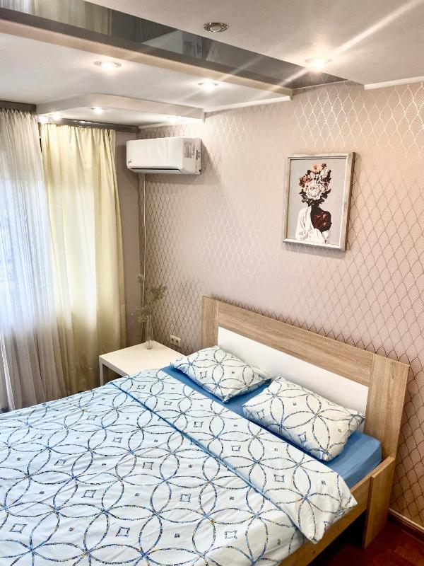 Triplex jacuzzi apartment - image 11