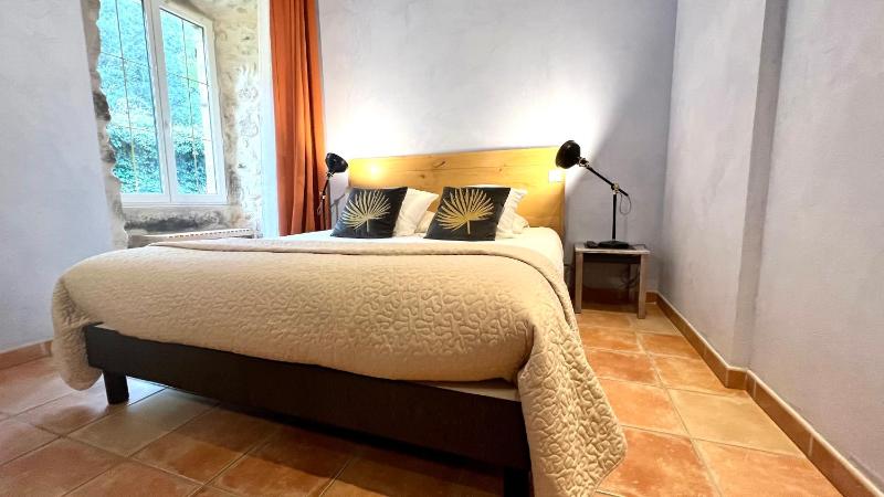 Standard Double Room image 1