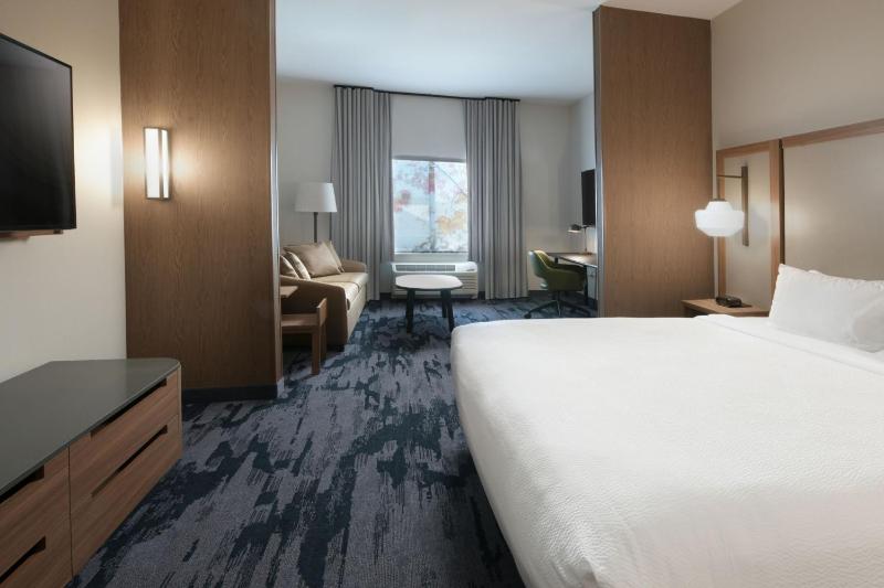 Fairfield by Marriott Inn & Suites Dallas East - image 19