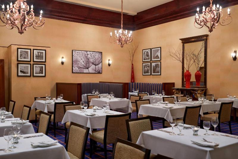 Sheraton Ottawa Hotel - image 12