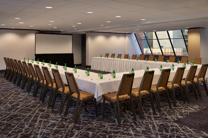 Sheraton Ottawa Hotel - image 15