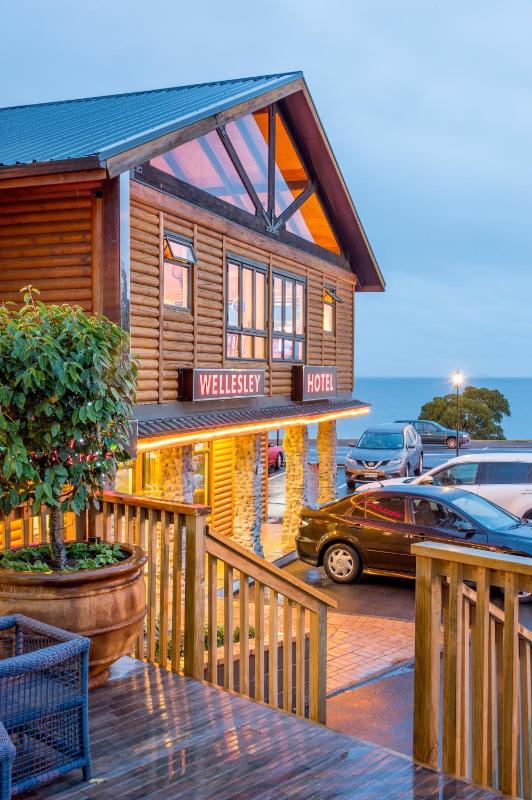 Lakefront Lodge Taupo - image 36