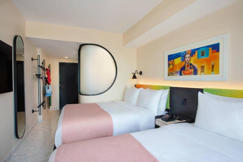 Moxy Miami South Beach - image 25