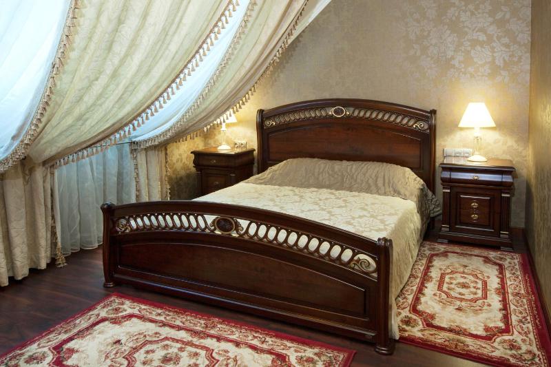 Standard Double Room image 3