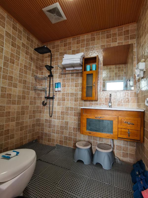 Mama Naxi Guesthouse - image 27