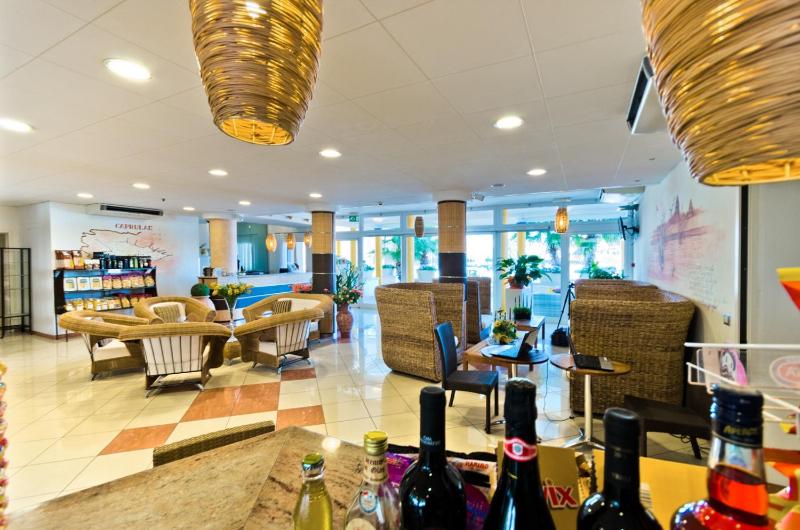 Villaggio Hemingway - Family Aparthotel - image 2