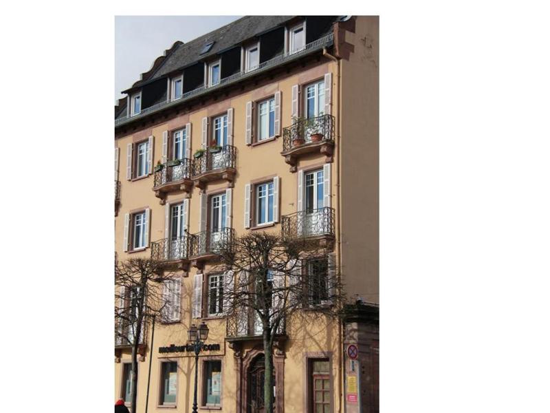 Apartment with Balcony image 2