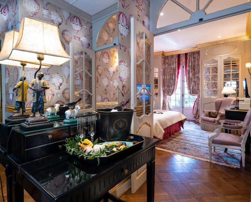 Junior Suite with Free Spa Access image 3