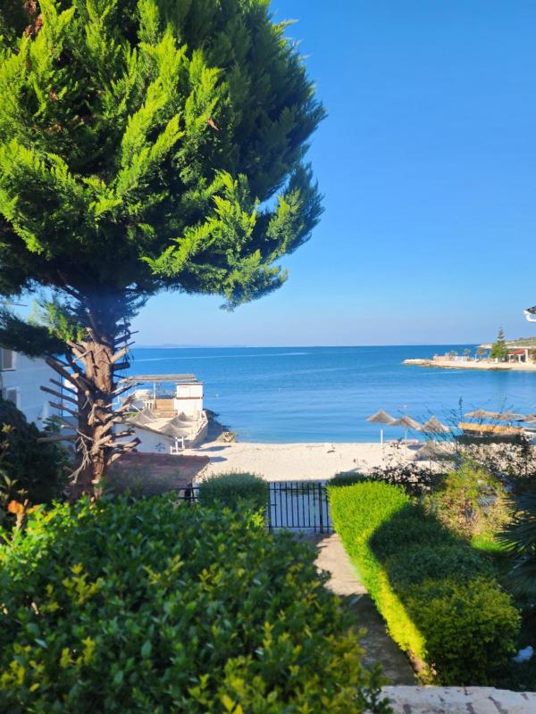 Amelie's Apartments & Beach Saranda - image 11