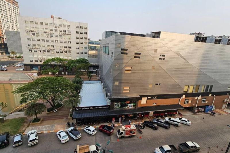 Brand New Modern Luxury Studio Apartment at the Heart of Vientiane - image 8