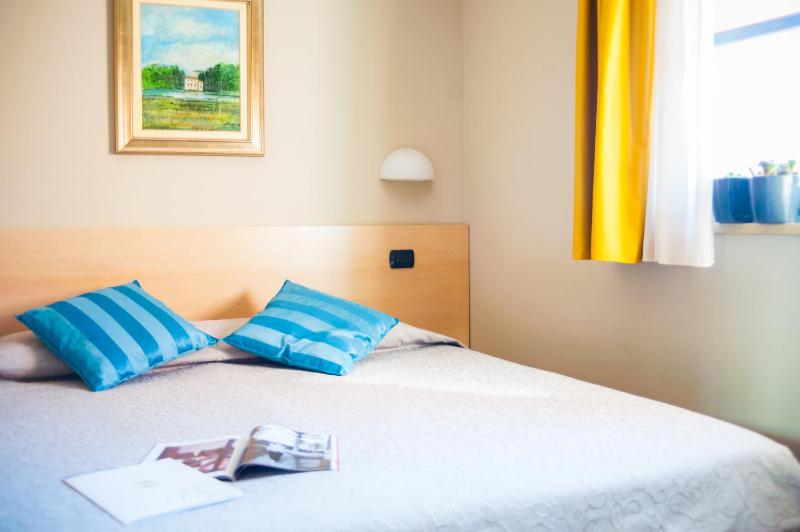 Lizard Hotel - image 39