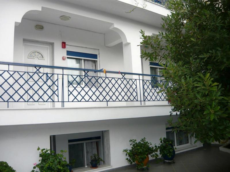 Apartment - Split Level (5 Adults) image 3