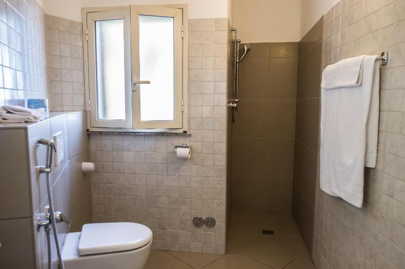 Superior Triple Room image 1