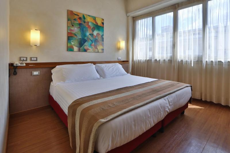 Comfort Double or Twin Room image 1