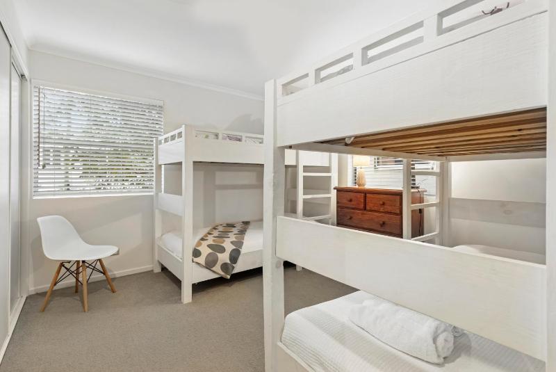 Beachside Escape Sunshine Beach - image 16