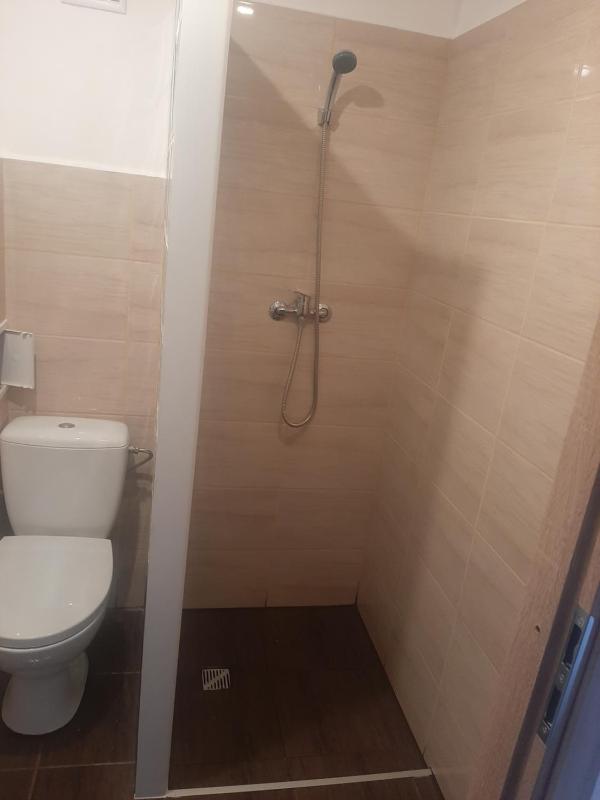Small Twin Room image 3