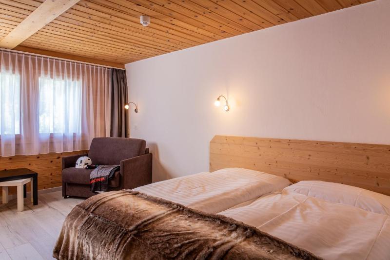 Standard Double Room image 2