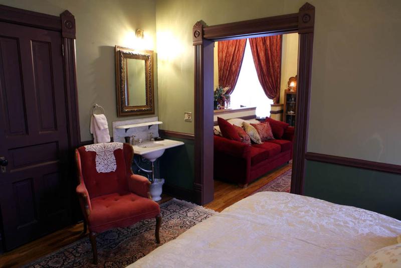 King Suite image 2