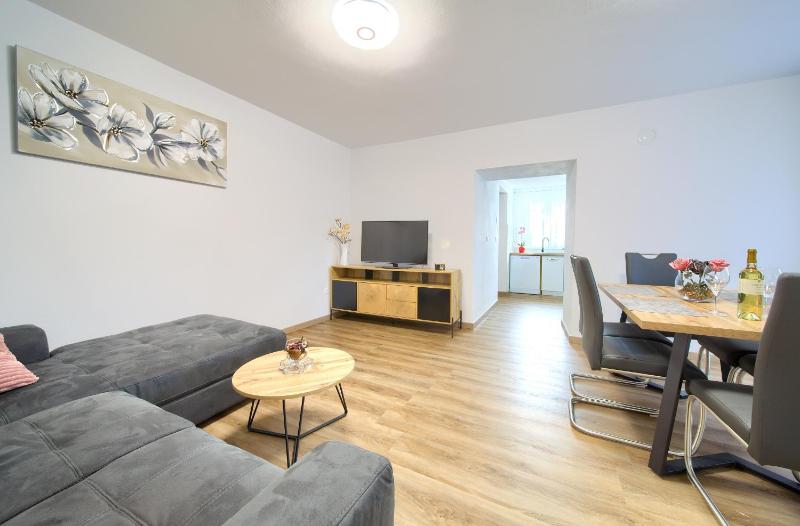 Apartment with Terrace image 2