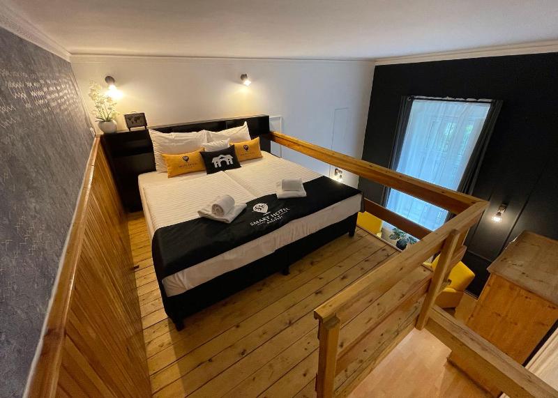 Two-Bedroom Apartment image 4