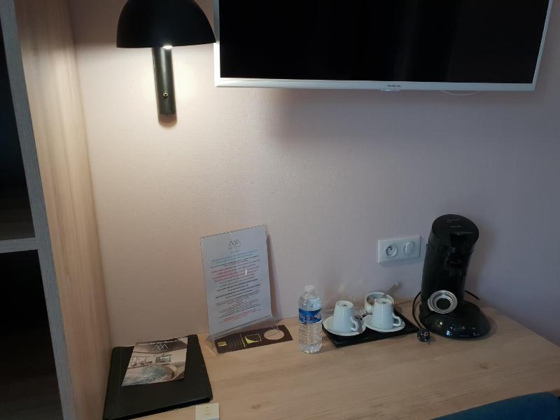 One-Bedroom Suite image 3