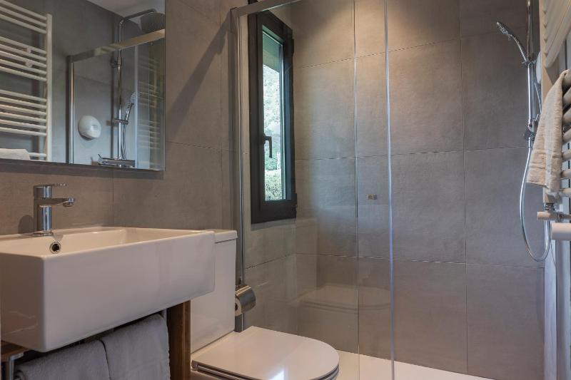 Double or Twin Room image 2