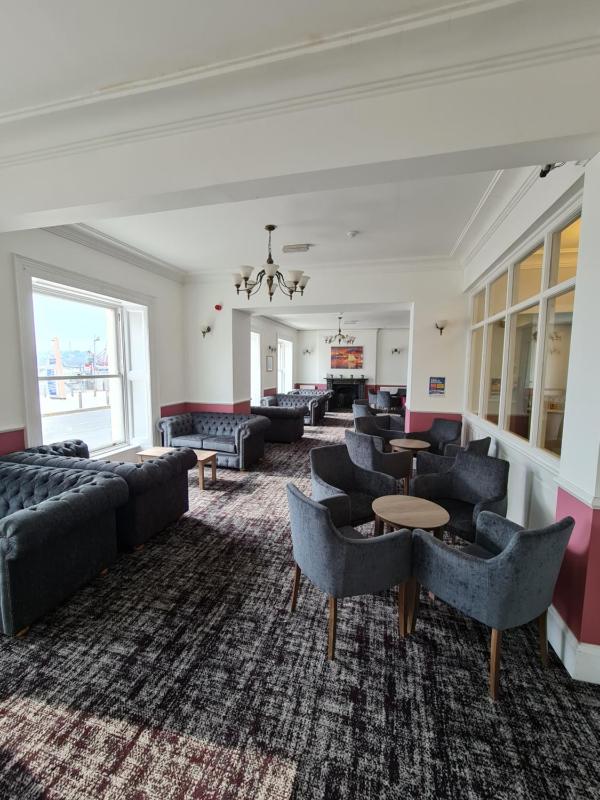 Regina Hotel - image 6