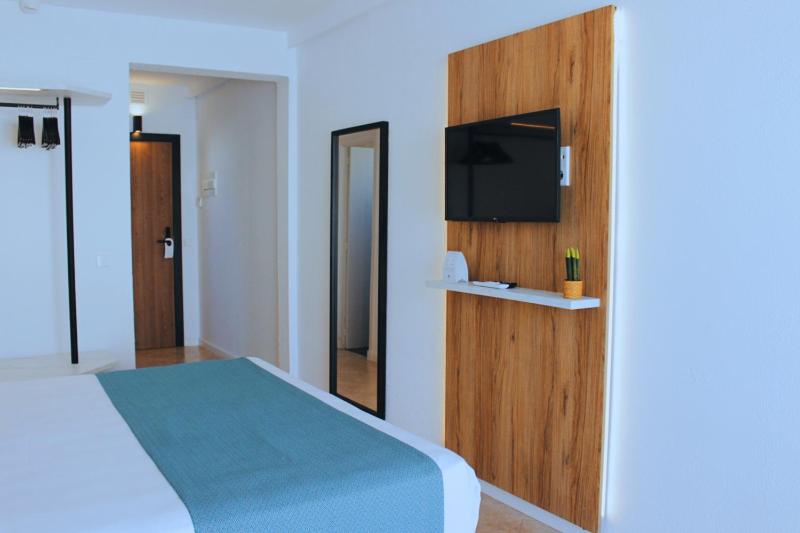 Alfons Hotel - image 22