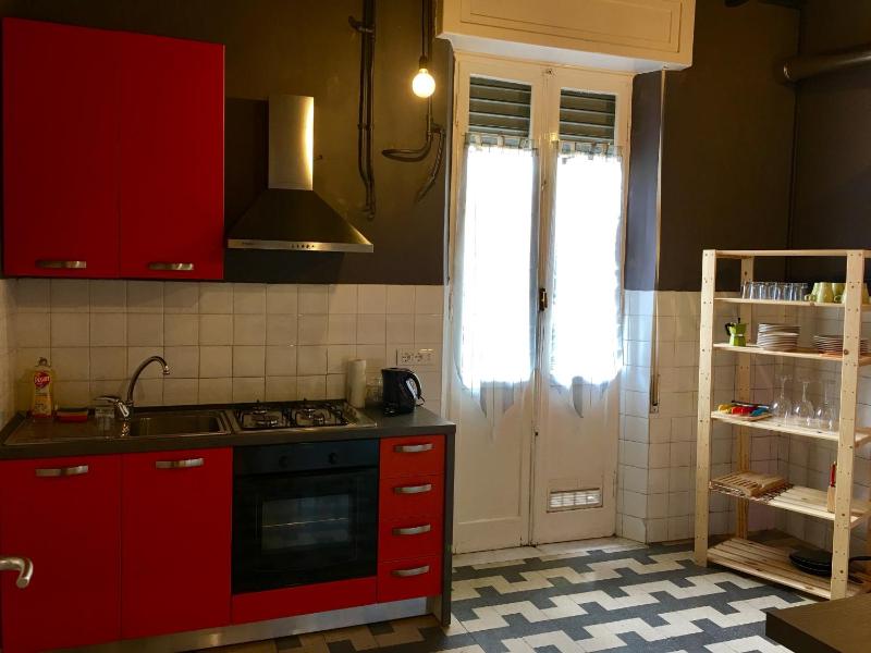 AwesHomeItaly - Bay Windows Apartment - image 15