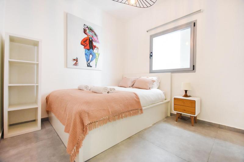 Modern 3-BR near Beach Club by HolyGuest - image 13
