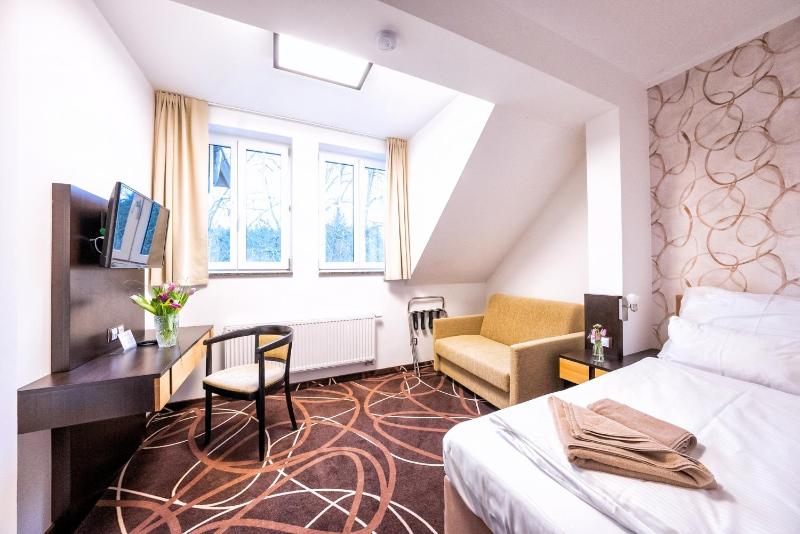 Hotel Hubertus - image 13