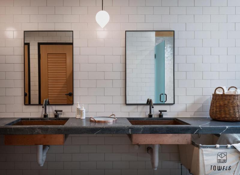 Premium BaseCamp Suite image 1
